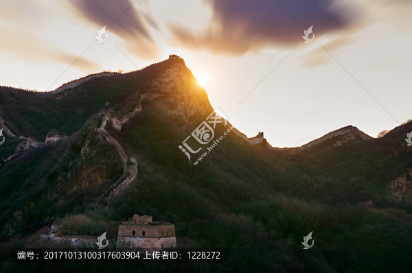 長(zhǎng)城夕陽(yáng)時(shí)光