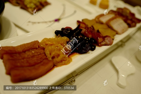 鹵水拼盤