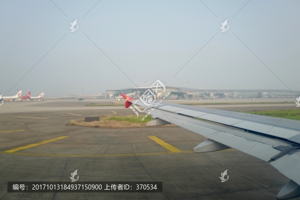 航拍,飛機(jī),機(jī)翼,民航,運(yùn)輸