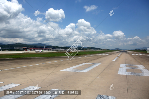 三亞機場,飛機跑道