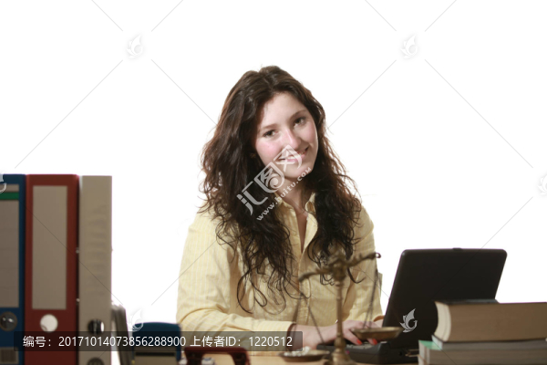 辦公室工作人員