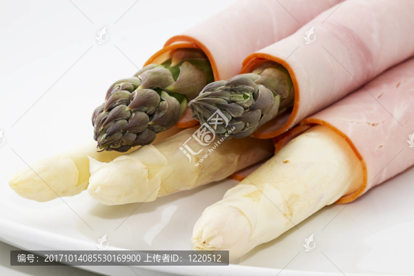 白蘆筍配火腿