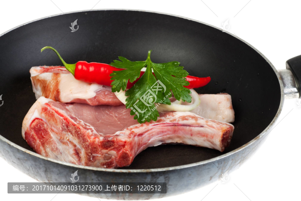 鍋中生豬排