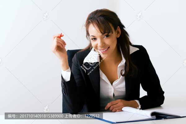 女商人在辦公桌上