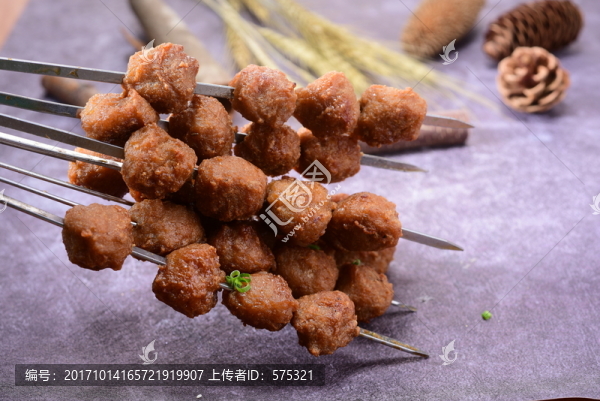 串烤羊肉丸子