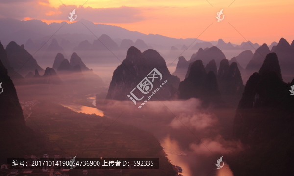 漓江早霞