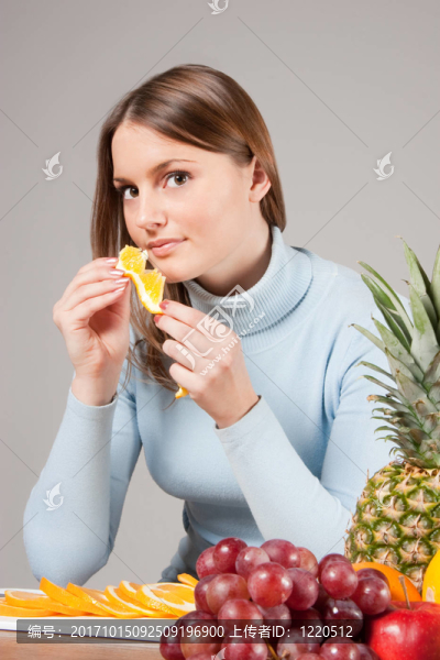 女人