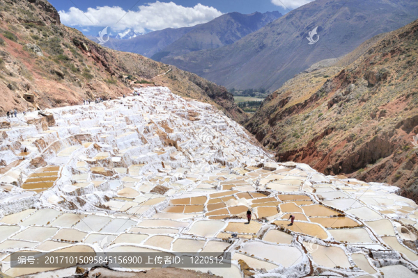 鹽梯田-匯圖網(wǎng) www.fosd68.com 鹽梯田