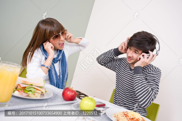 食品
