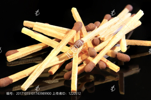 木