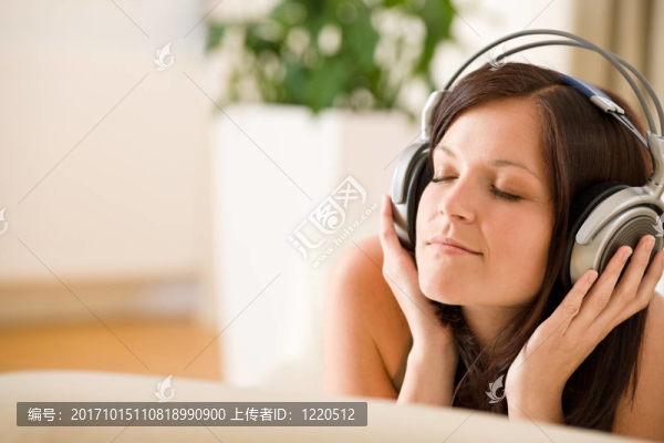 女人