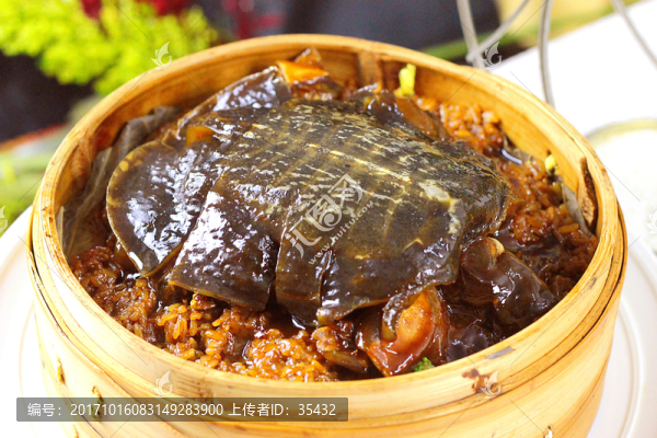 圓籠蒸甲魚