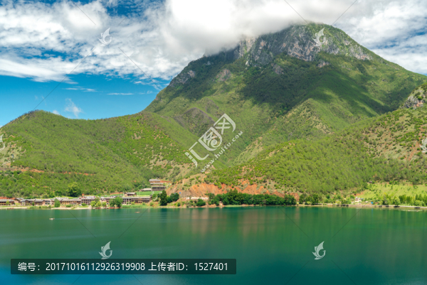 瀘沽湖