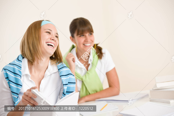 女人