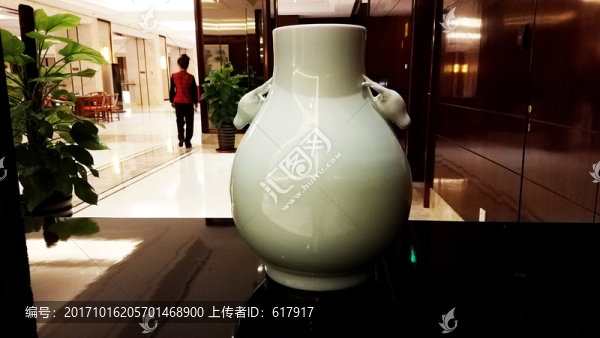 陶瓷瓶