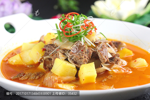 土豆燉牛腩