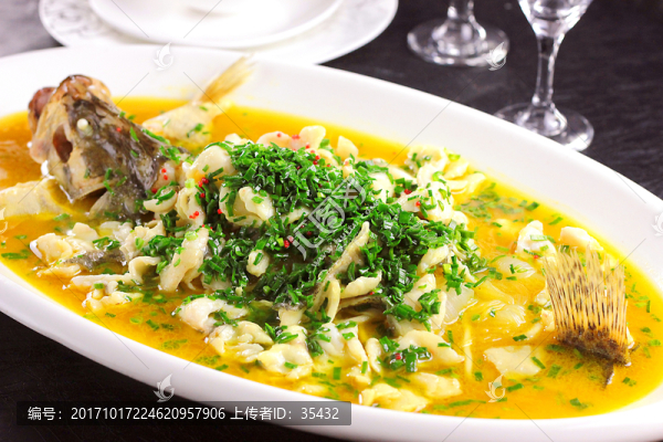 金湯桂魚