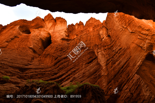 新疆天山神秘大峽谷風(fēng)光