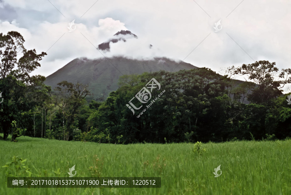 哥斯達(dá)黎加火山