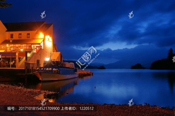 酒吧