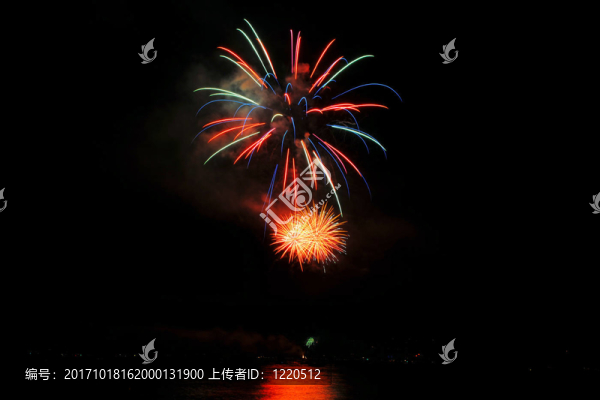 豐富多彩