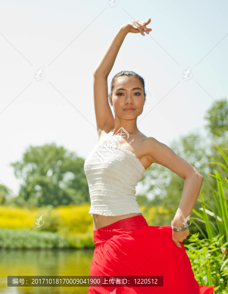 女人