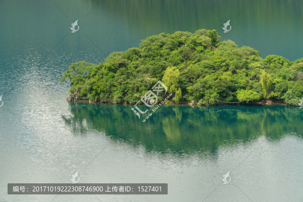 瀘沽湖