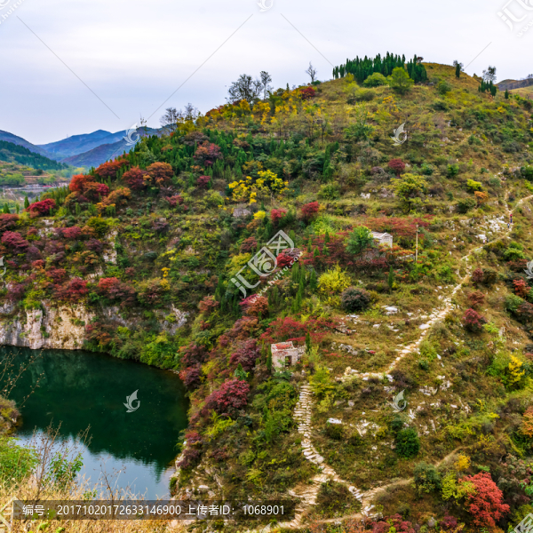 鎮(zhèn)門峪秋色
