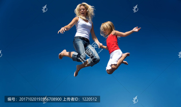 飛