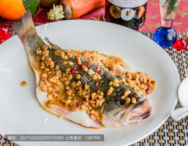 豆醬蒸鱸魚