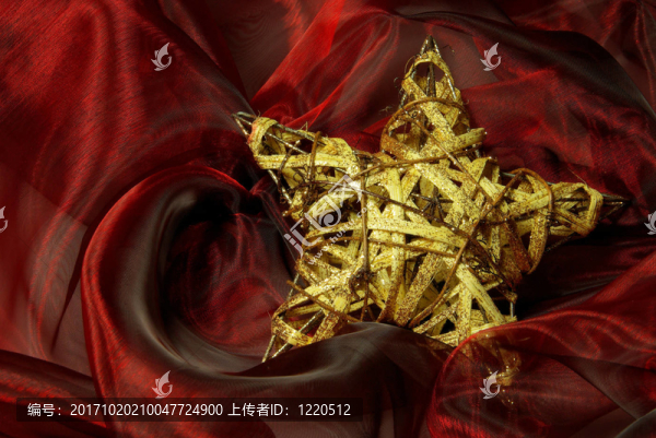 金
