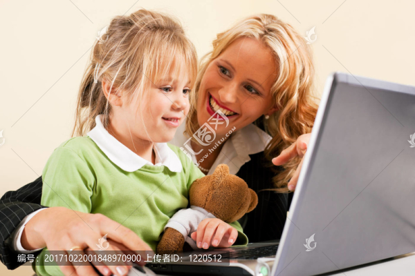 女人
