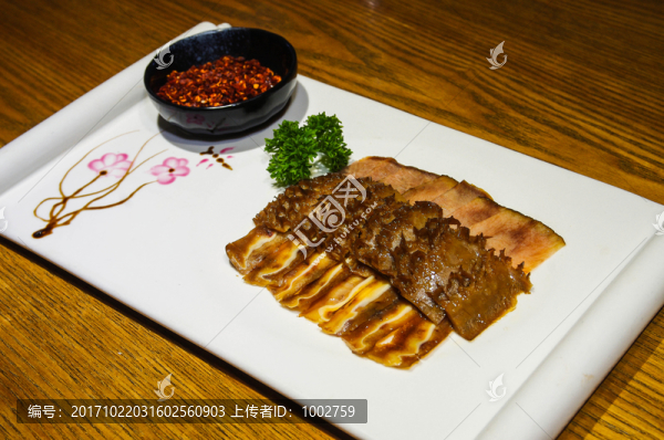 鹵菜拼盤(pán)