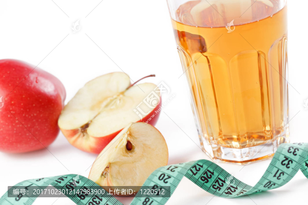 玻璃酒杯