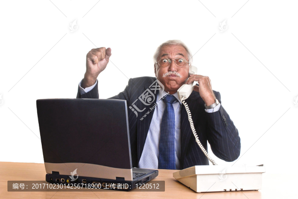惱火的商人