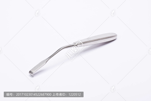 牽開器