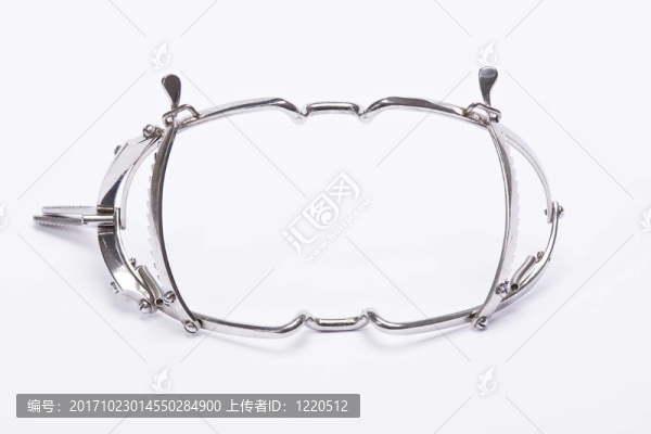 開口器