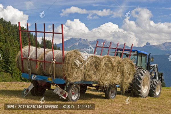干草捆拖拉機(jī)