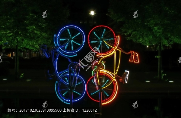 “閃耀