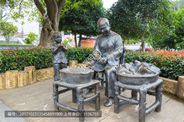 包粽子雕塑
