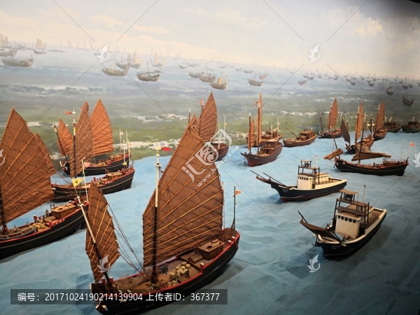 漁船出海
