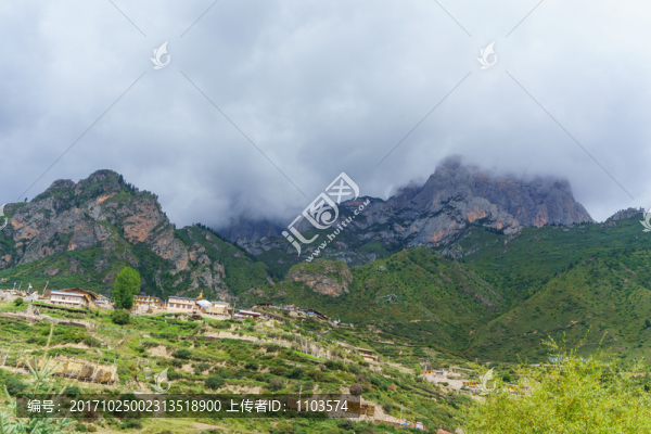 扎尕那風(fēng)光,（2）