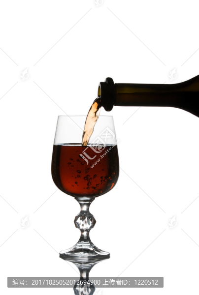 玻璃酒杯