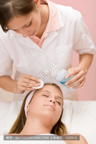 女人