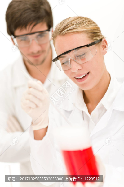 女人
