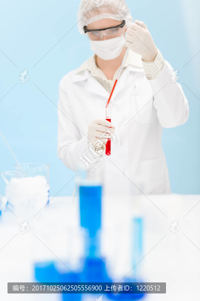 女人