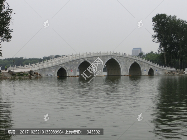 石拱橋,,石橋