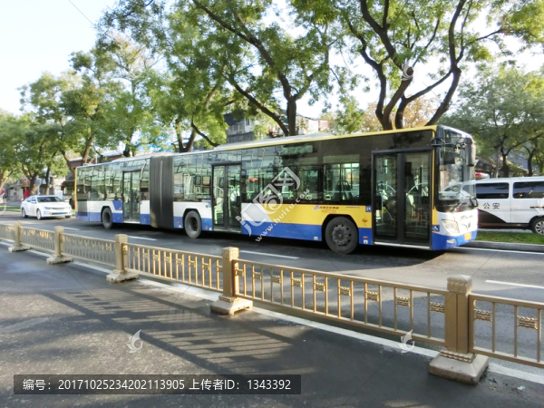 大巴公交車