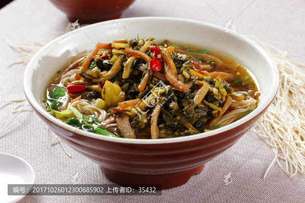 咸菜肉絲面