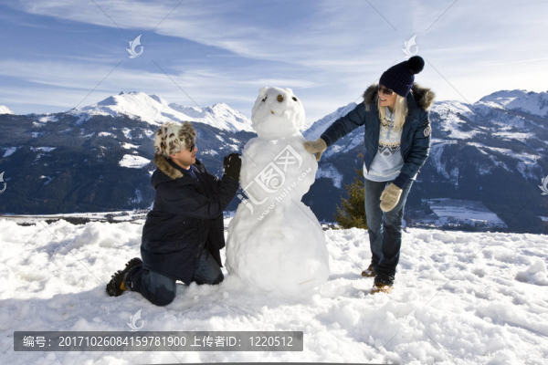對建立的雪人